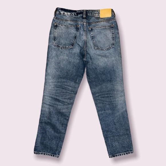 L.O.G.G. Mom Jeans High Rise Medium Wash Blue Straight Leg Denim Womens Size 6 - Picture 2 of 10